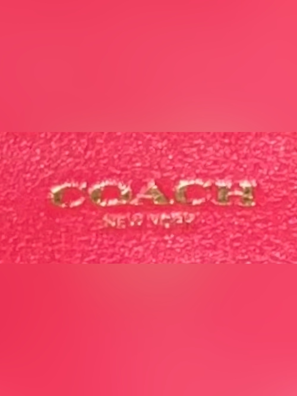 *VINTAGE* Coach Red Leather Clutch/Wristlet with Gold Logo